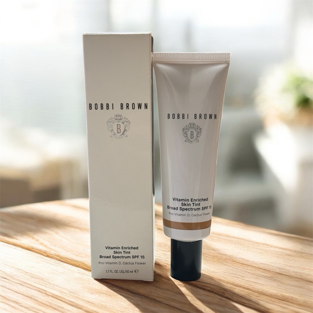Bobbi Brown Vitamin Enriched Skin Tint Golden 2 SPF 15 50ml/1.7oz Full Size NEW